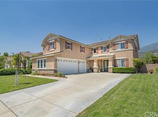 2902 W Split Mountain Ln, San Bernardino, CA 92407
