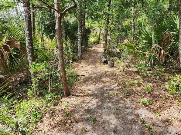 67 Farm Ridge Circle, Bald Head Island, NC 28461