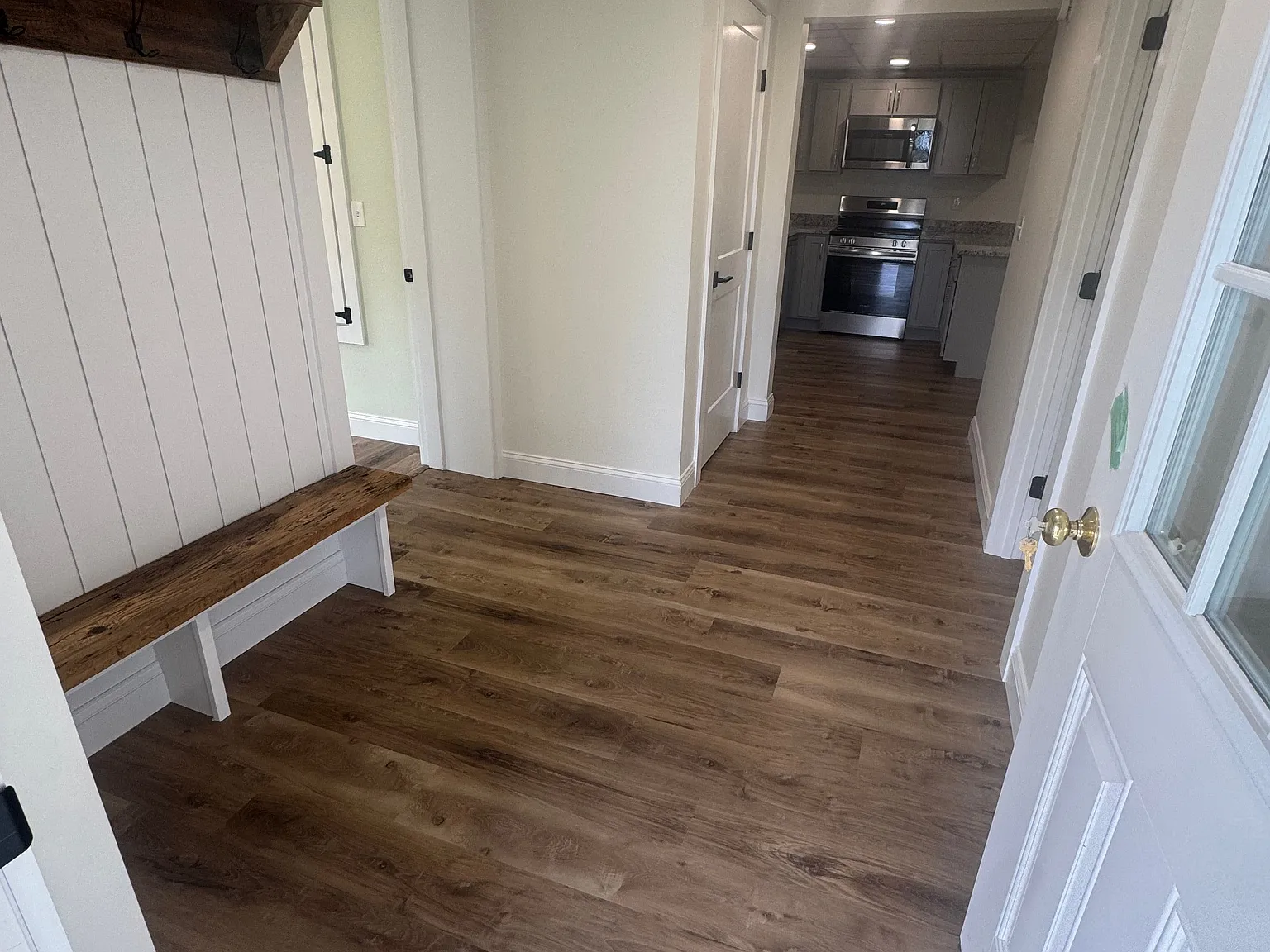 2 bed, 1.0 bath, 700 sqft, $2,500 — Photo 2