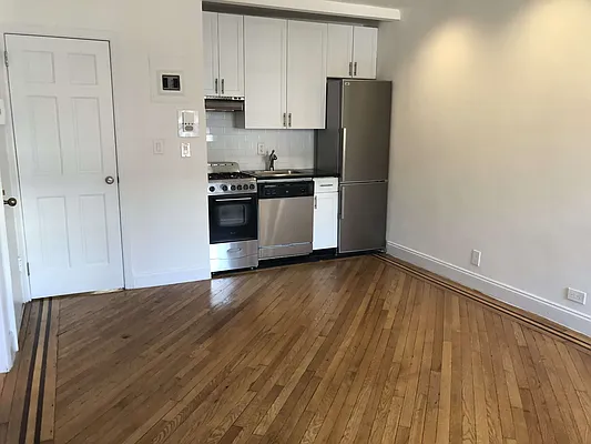 Rented by Waverly Realty Associates | media 12