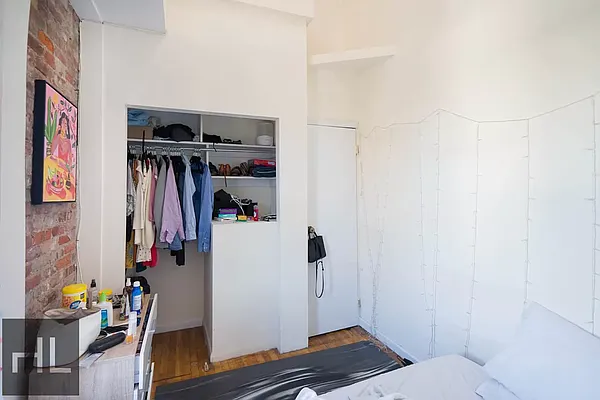 Rented by Highline Residential | media 35