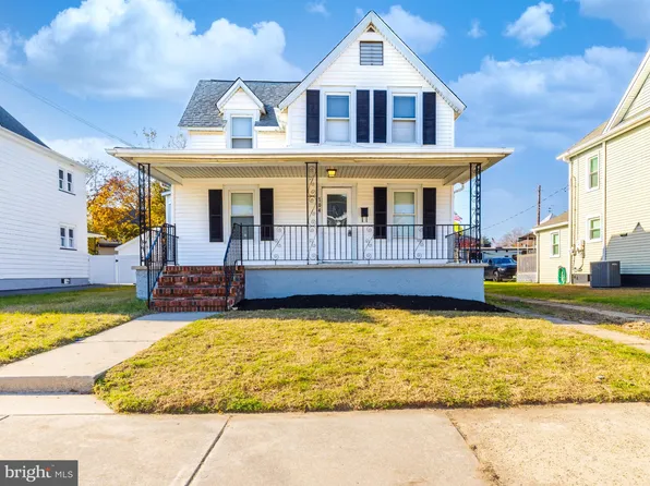 704 Billings Ave, Paulsboro, NJ 08066