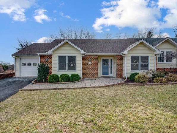 110 Village Park Ct, Lynchburg, VA 24501
