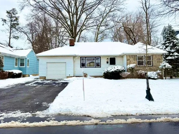 19 Pitt Rd, Springfield, NJ 07081