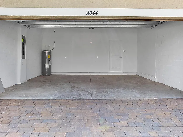 14882 Portico Blvd — Photo 40