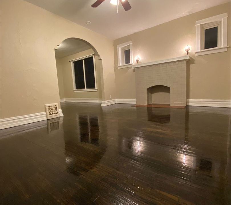 1st image of 3841 Iowa Ave #1