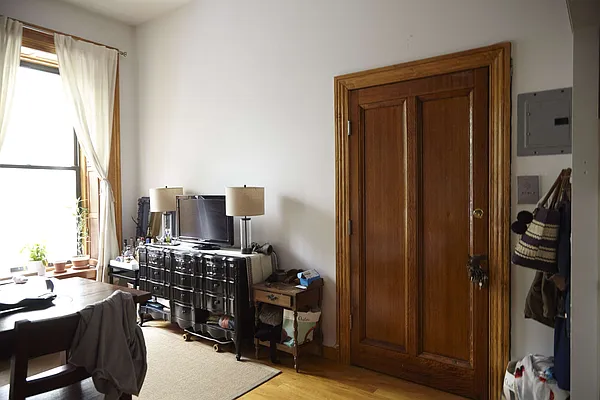 Rented by Owner | media 28