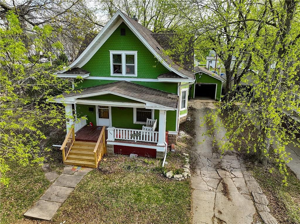 309 Miami St, Hiawatha, KS 66434 Zillow
