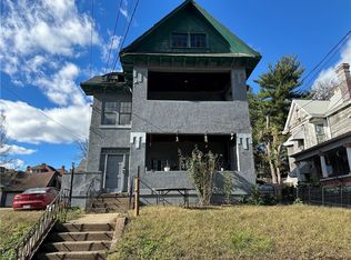1329 Avery St, Parkersburg, WV 26101
