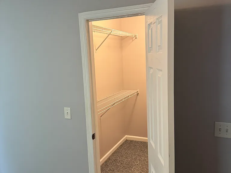210 Cedar Grove Cir — Photo 7