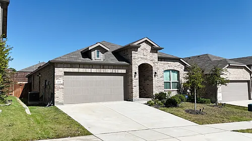 252 Drumcliffe Dr Photo 1