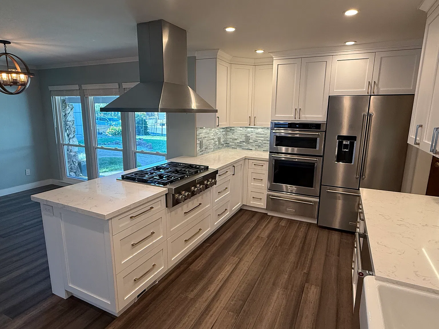 3 bed, 2.5 bath, 1900 sqft, $3,850 — Photo 4