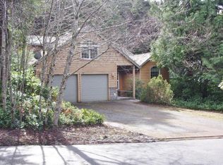 130 SW Cormorant, Depoe Bay, OR 97341