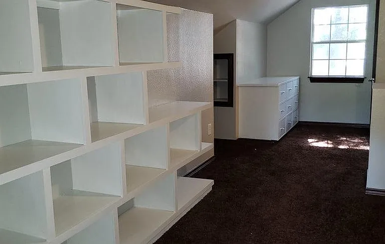 111 Rolling Hills Dr — Photo 8