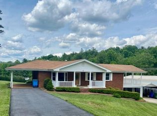 74 E Porter Rd, Asheville, NC 28803