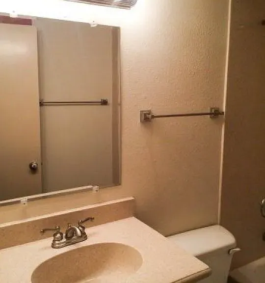 106 Fairway Dr #1 — Photo 7