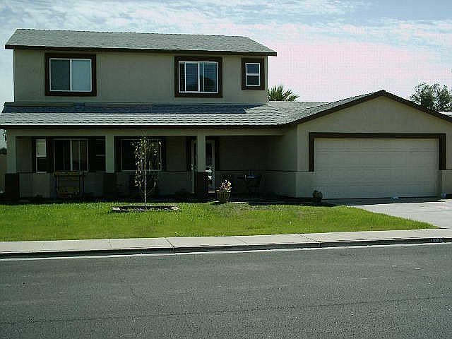 1st image of 3735 E Grove Ave