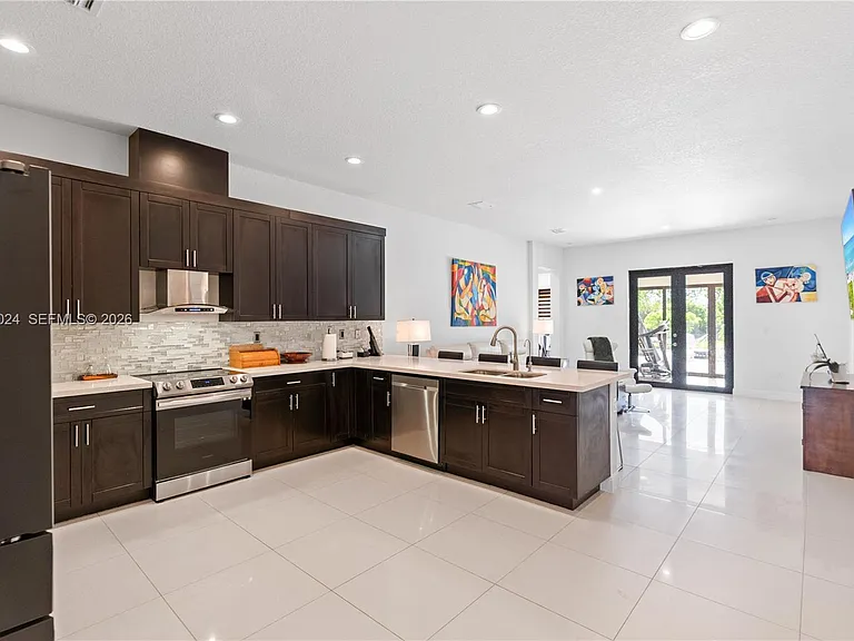21365 SW 177th Ct — Photo 8
