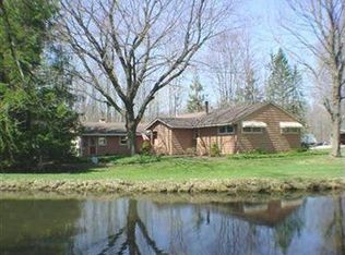 10808 Bell St, Newbury, OH 44065