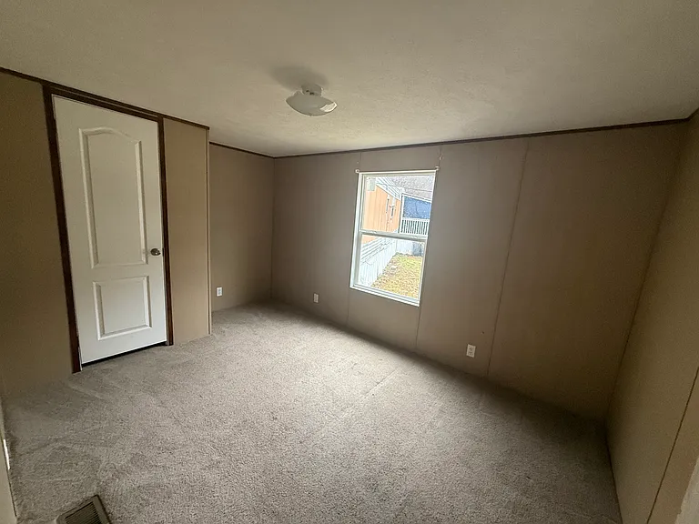 131 Lofty St #24 — Photo 11
