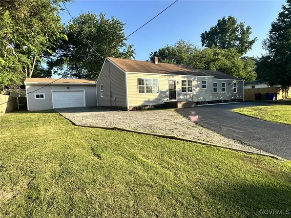 3318 Courthouse Rd, Hopewell, VA 23860