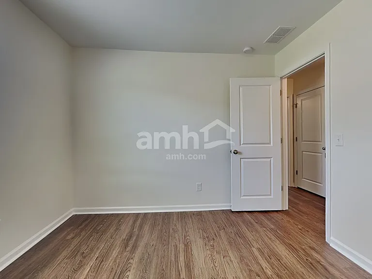 163 Orion Way — Photo 15