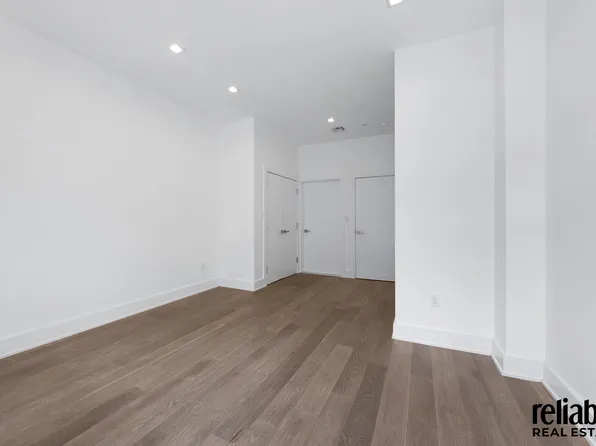 1769 East 13th Street image 6 of 15