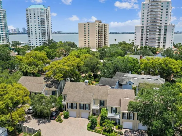 3530 Village Way #3, Tampa, FL 33629