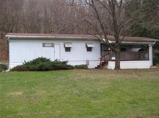 632 S Summit Rd, Bath, PA 18014