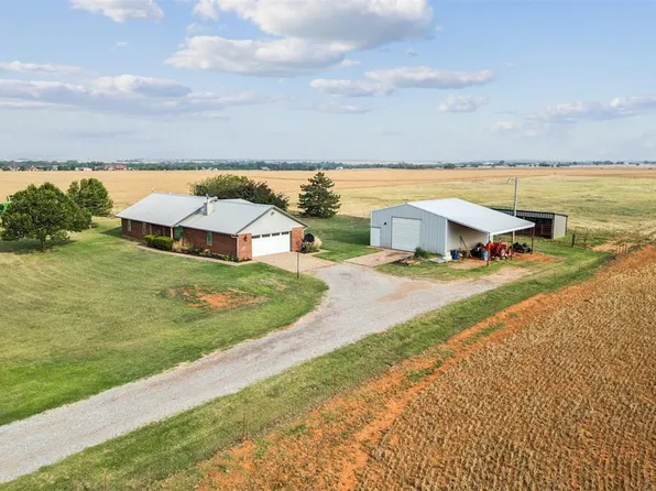 503 Moffat Rd NE, Piedmont, OK 73078