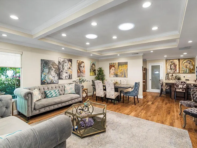 1055 W McKinley Ave — Photo 9