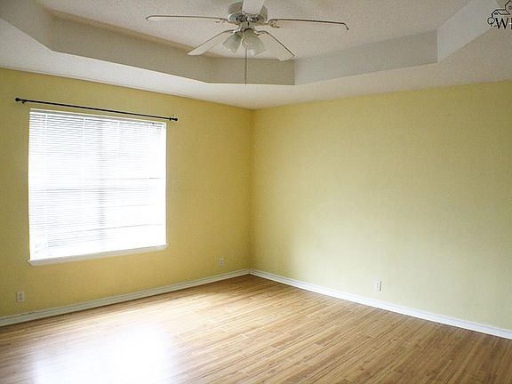 3rd image of 509 Charlotte Ave
