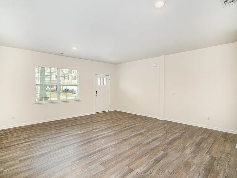 177 Giant Oak Ave — Photo 33