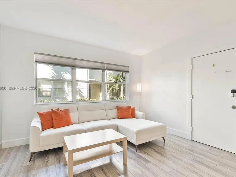 1275 Marseille Dr #35 — Photo 8
