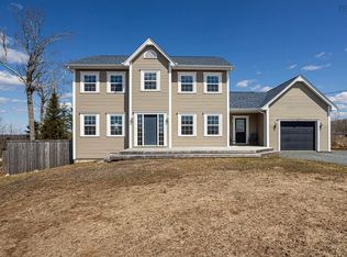 597 Hemlock Dr, Halifax, NS B3Z 0G3
