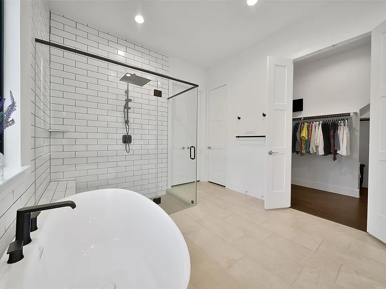 1015 Oak Briar Ln — Photo 30