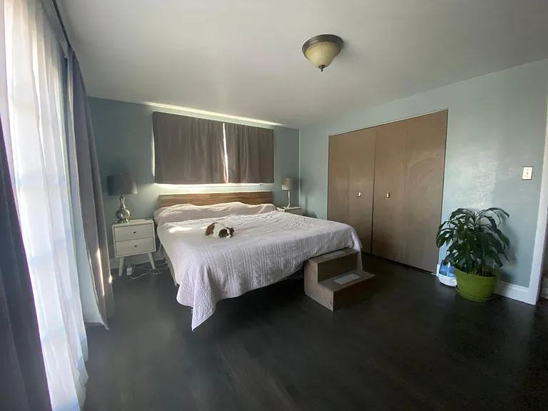 2722 Flintridge Dr — Photo 13