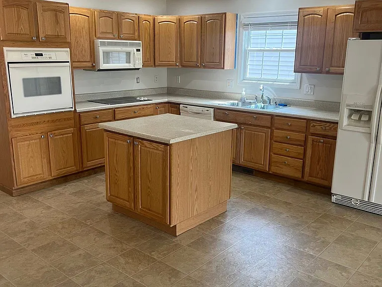 3607 Boulder Ridge Dr — Photo 4