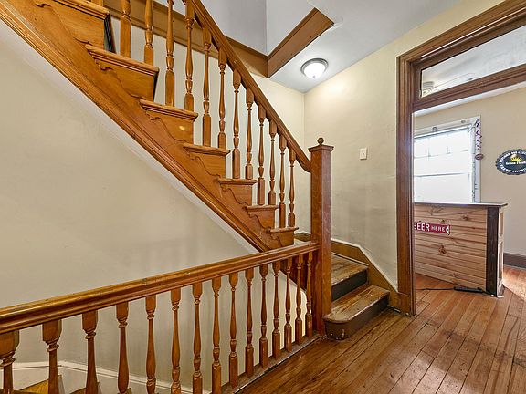 4th image of 2107 Russell Blvd Floor 2