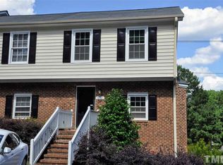 6100 Highcastle Ct, Raleigh, NC 27613