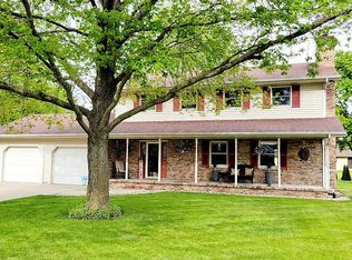 57100 Lone Oak Ct, South Bend, IN 46619