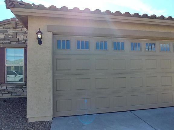 3rd image of 531 E Creosote Dr