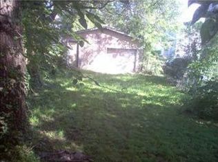 235 E Indiana Ave, South Bend, IN 46613