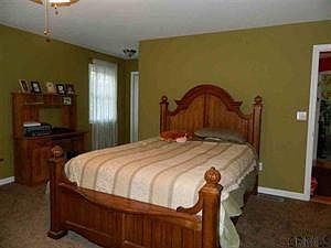 5th image of 10 Wynnefield Dr