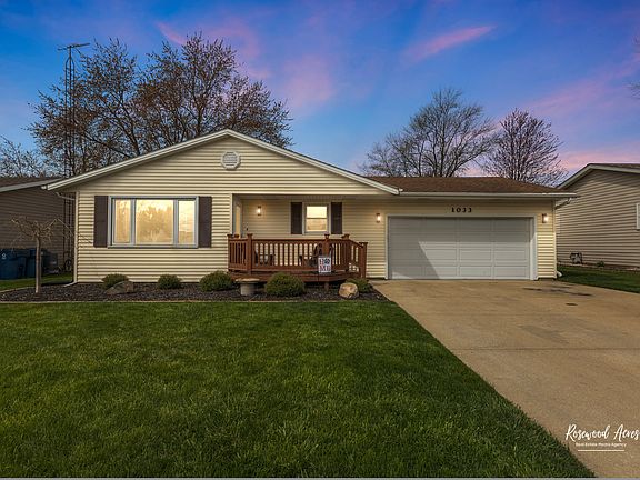 2nd image of 1033 Cardinal Dr