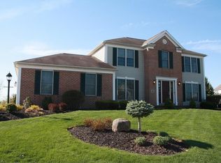 36 Kingston Dr, Aurora, OH 44202