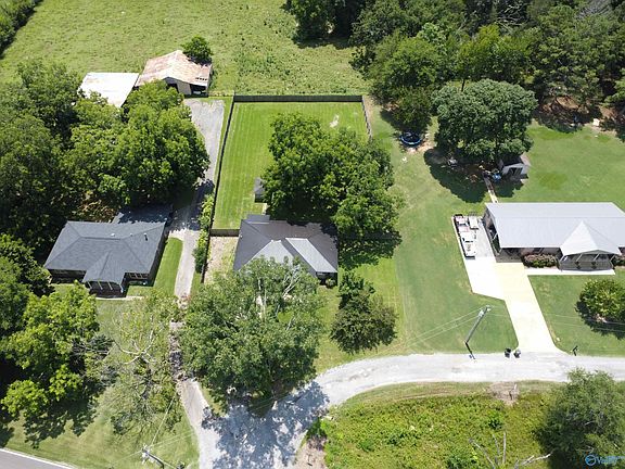 3rd image of 103 Walter Hill Rd