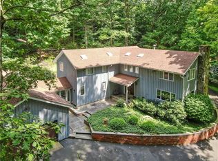 75 S Mountain Rd, New City, NY 10956