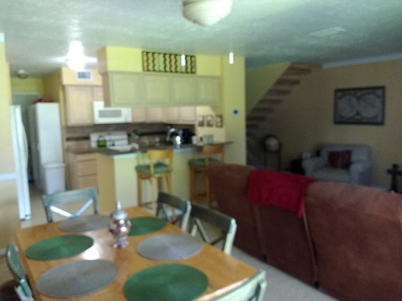 5th image of 12250 Trail Hollow Dr