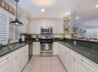 1124 Pacific Ave, Long Beach, CA 90813